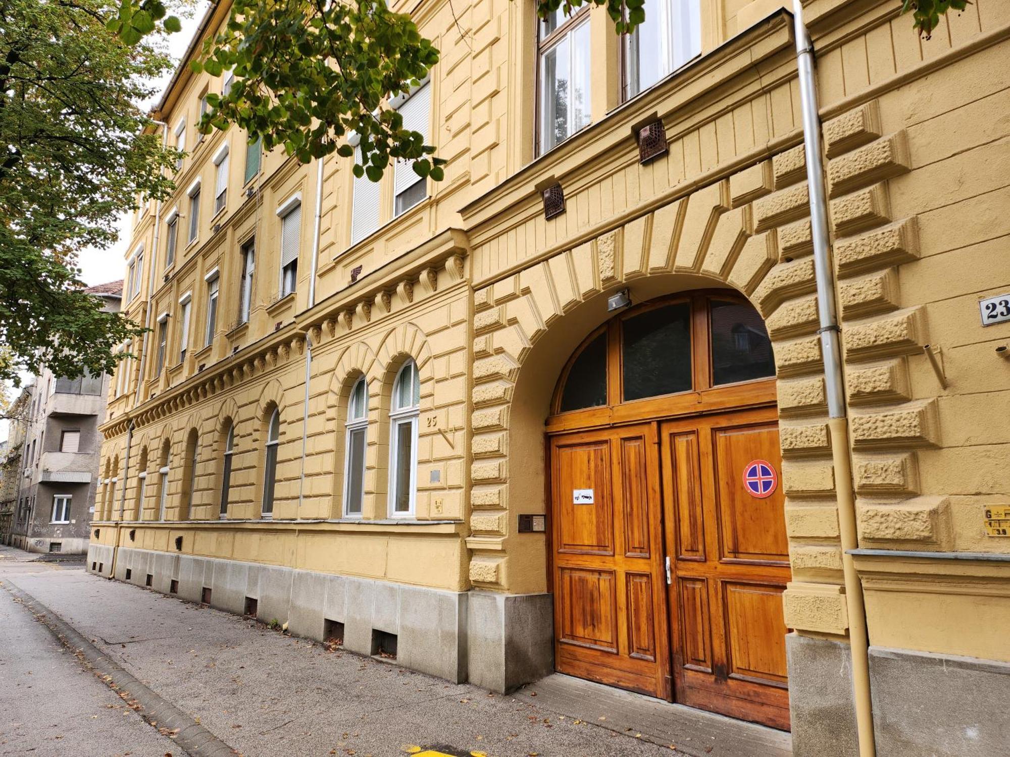 Stylish Apartman Segedyn Zewnętrze zdjęcie