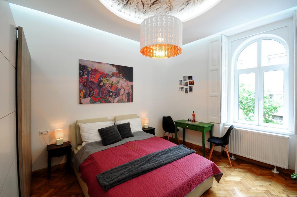 Stylish Apartman Segedyn Zewnętrze zdjęcie